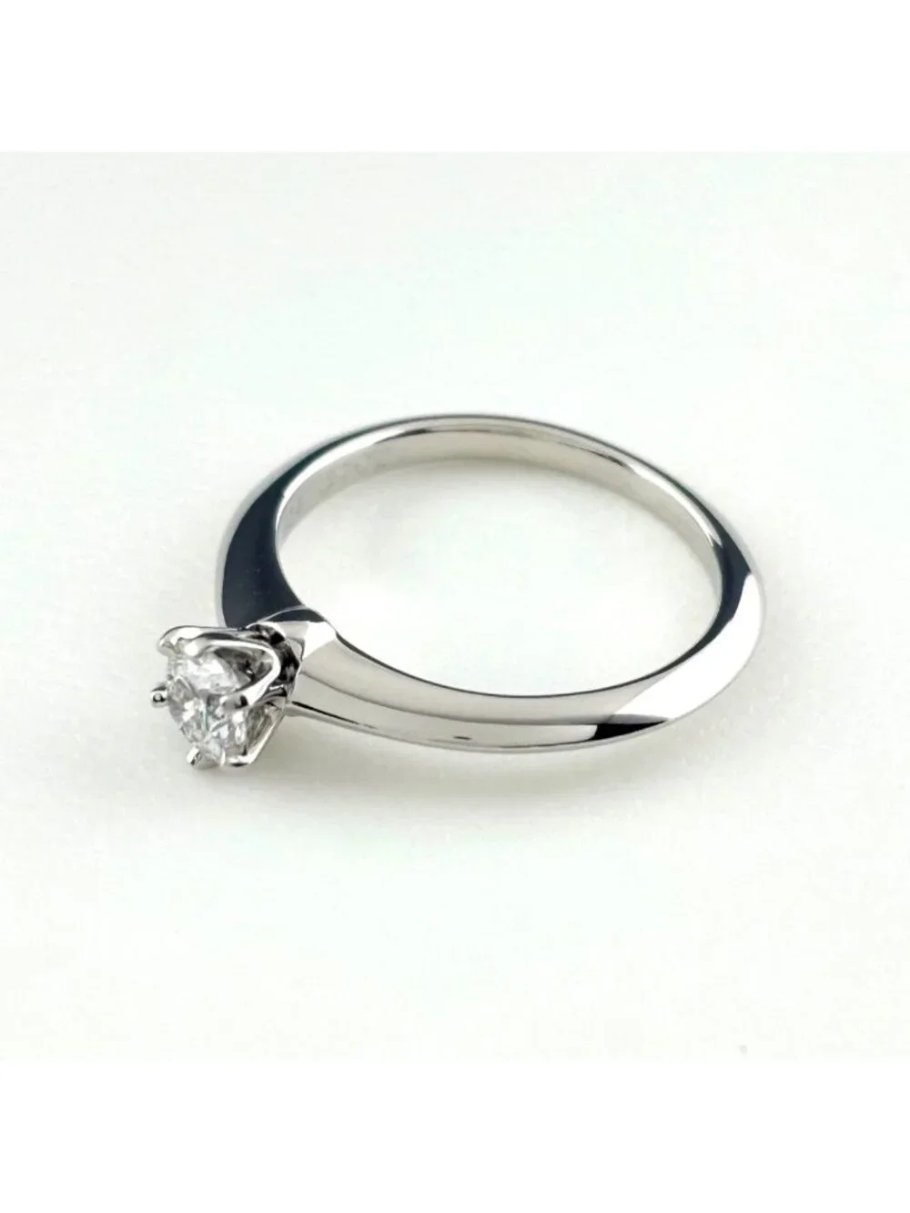 Tiffany & Co Solitaire Ring Platinum Diamond